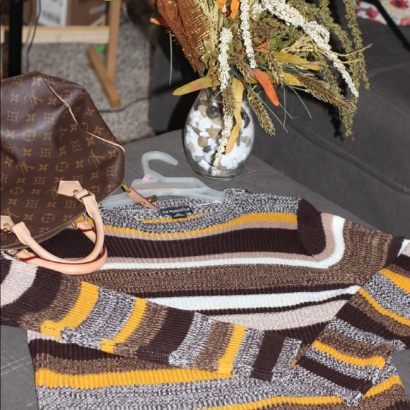 Women’s sweater blouse - Picture 6 of 7